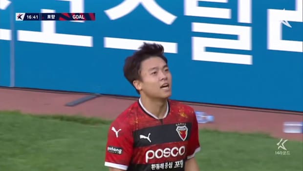 Jeong Jae-hee's fine solo strike against Incheon United
